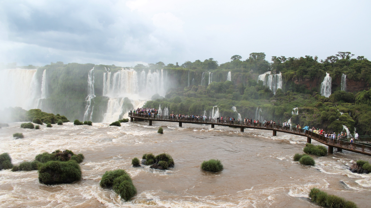 iguazu-falls-vista-panoramica-lato-brasiliano